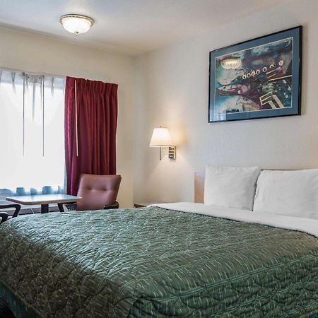 Rodeway Inn Beaumont Dış mekan fotoğraf