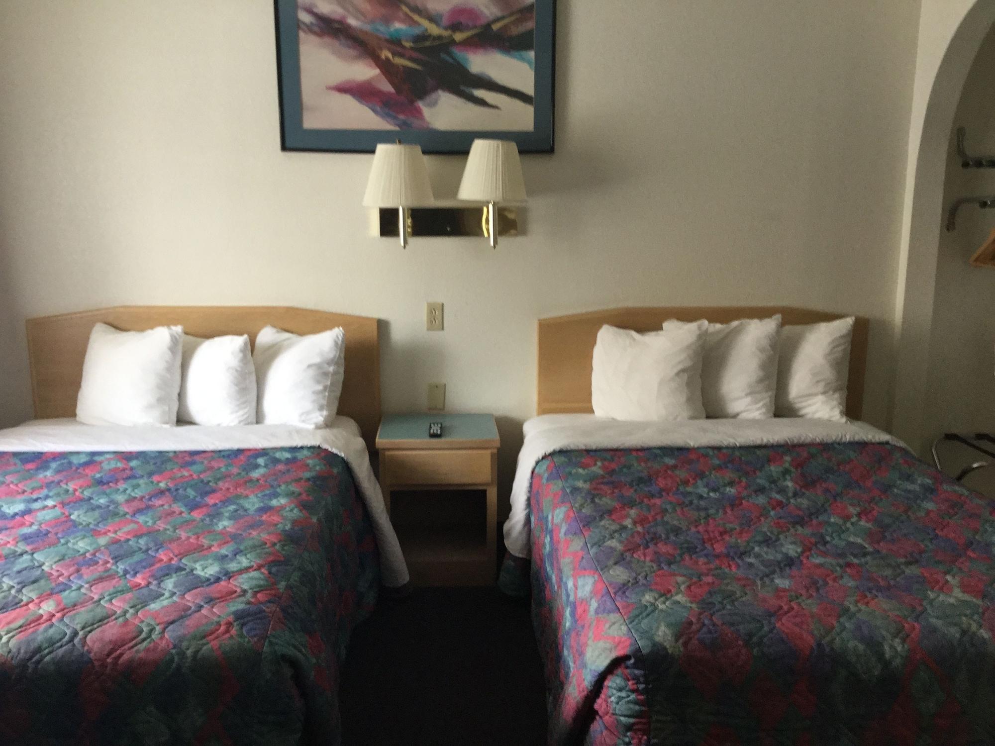 Rodeway Inn Beaumont Dış mekan fotoğraf