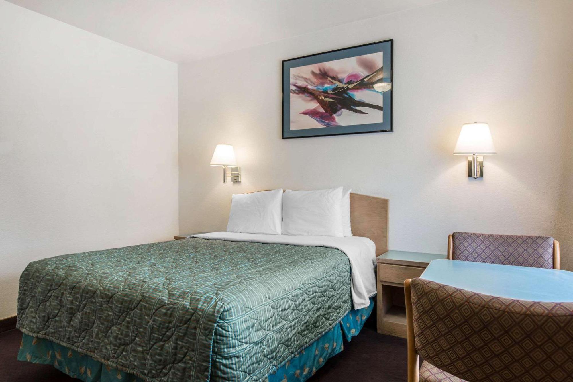 Rodeway Inn Beaumont Dış mekan fotoğraf